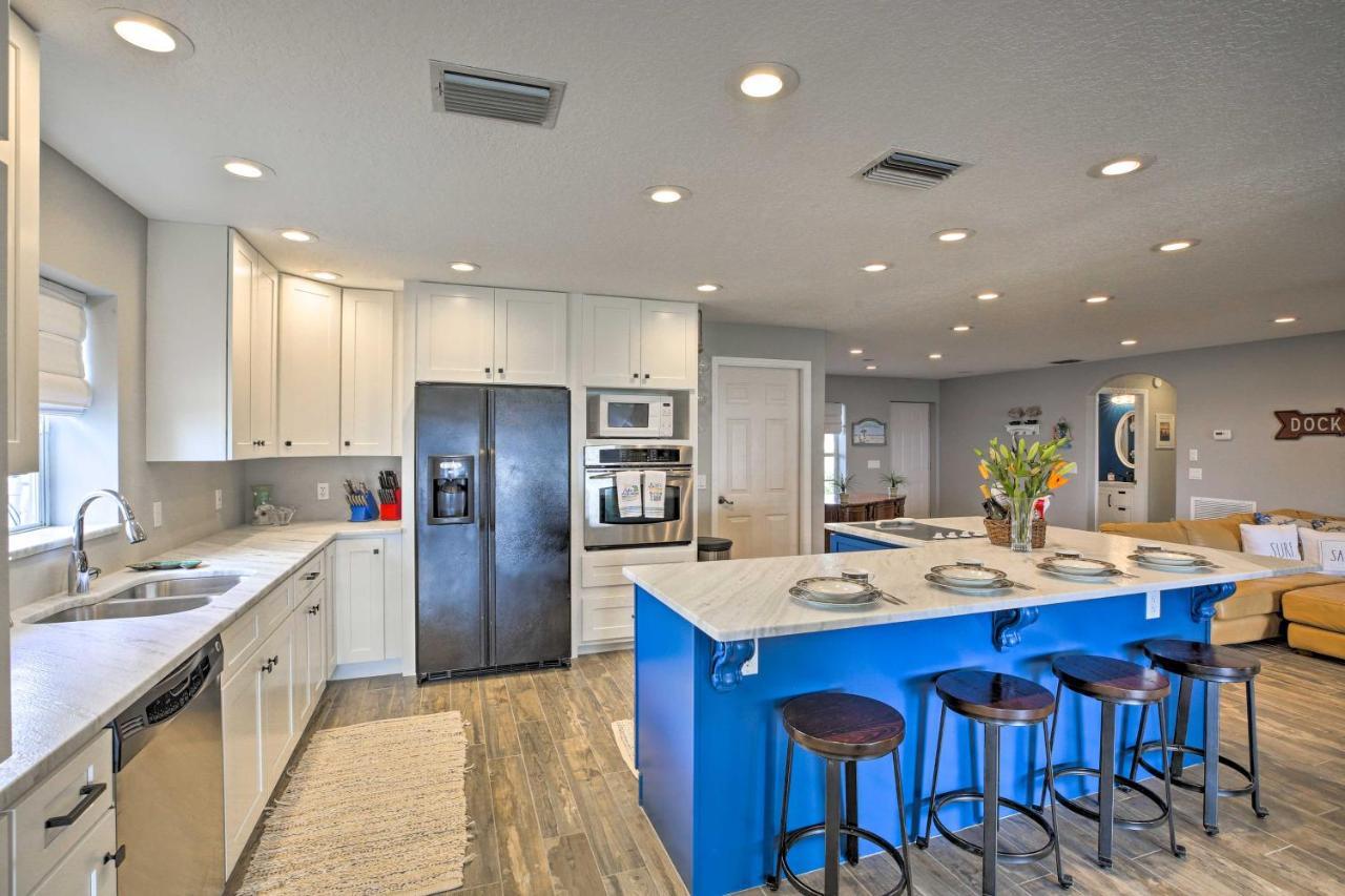 Waterfront Lake Placid Home With Dock And Fire Pit Extérieur photo